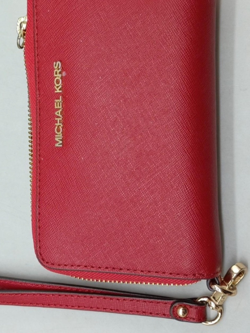 Michael Kors Jet Set Travel Red Saffiano Leather Zip Around Wristlet Wallet Gold